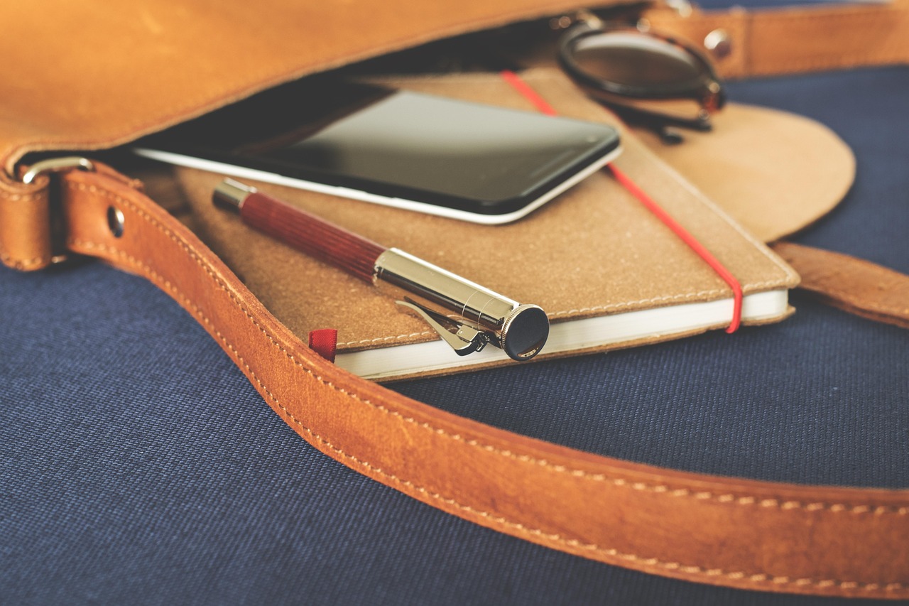 pocket, leather goods, purse, notebook, accessories, mobile, smartphone, pen, fountain pen, contents, fashion, agenda, calendar, cellphone, still life, vintage, leather, accessories, mobile, pen, fashion, fashion, fashion, agenda, agenda, agenda, agenda, agenda, calendar, calendar, calendar, calendar, leather, leather